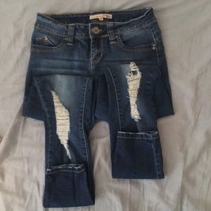 YMI wanna Betta Butt  Distressed Skinny Jeans